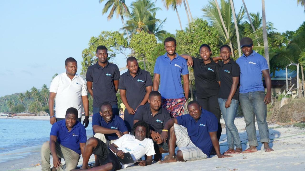 Afro Whale Shark Safari Bed & Breakfast Kilindoni Exterior foto