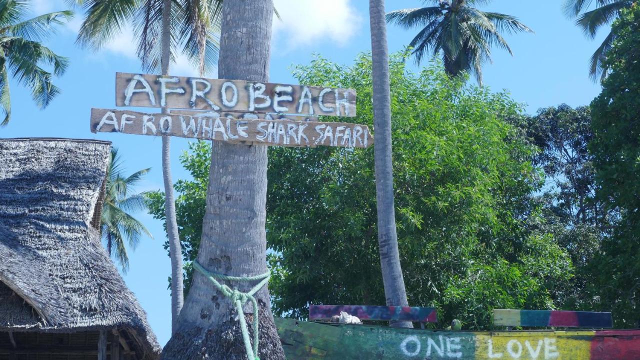 Afro Whale Shark Safari Bed & Breakfast Kilindoni Exterior foto